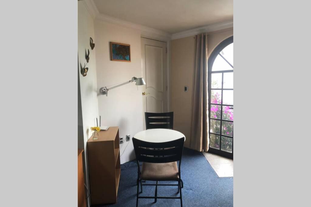 Amplia Habitacion Tipo Ejecutiva Con Bano Y Acceso Privados 托卢卡 外观 照片